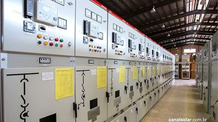Manutenção em Subestações Elétricas